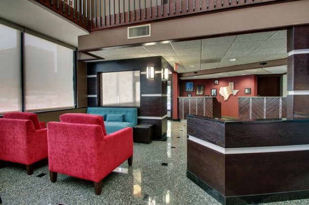 Drury Inn & Suites Houston Galleria - Photo3