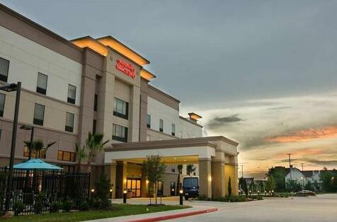 Hampton Inn & Suites Houston North IAH TX - Photo2