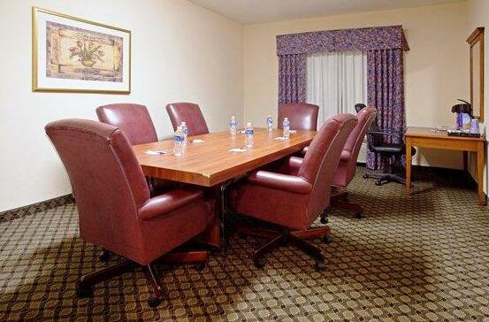 Holiday Inn Express Hotel and Suites Houston Kingwood - Photo4