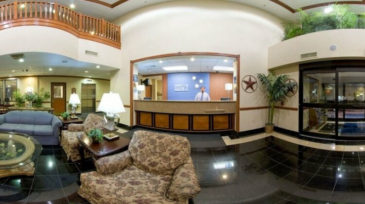 Holiday Inn Express & Suites Houston - Memorial Park Area - Photo4