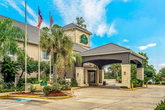 La Quinta Inn & Suites Houston Kingwood Medical - Photo2