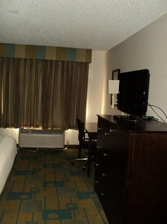 La Quinta Inn & Suites Houston Northwest - Photo4