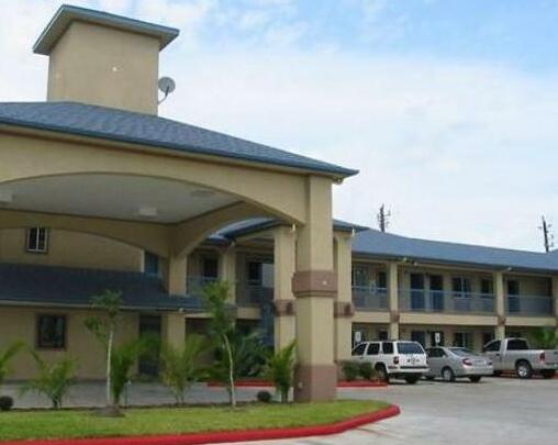 Moonlight Inn and Suites
