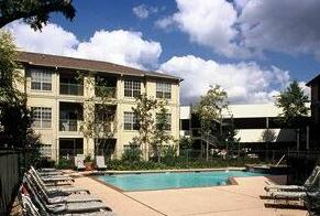 Oakwood Apartments Oak Court Houston - Photo2