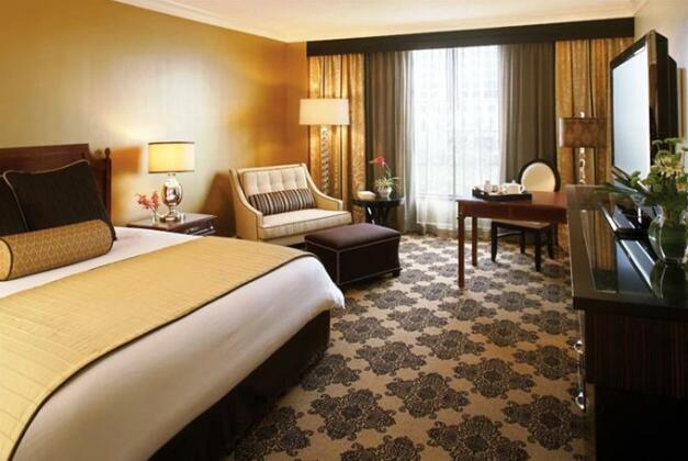 Omni Houston Hotel - Photo4