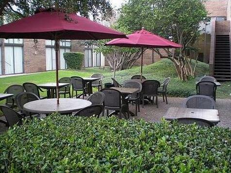 Red Lion Hotel Houston Intercontinental Airport - Photo4