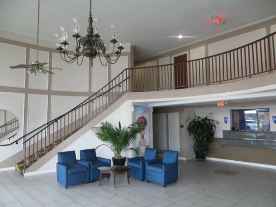 Regency Inn & Suites Northshore Houston - Photo2