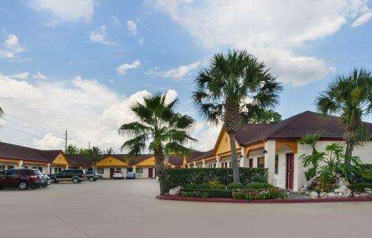 Scottish Inn and Suites Highway Six South