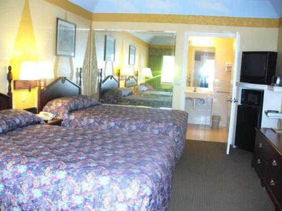 Scottish Inn And Suites Humble - Photo4