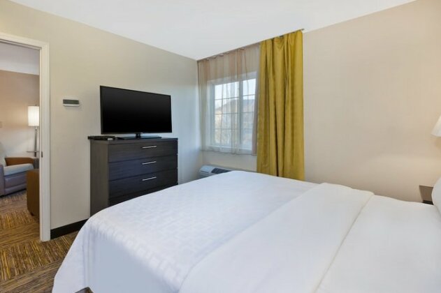 Candlewood Suites Huntersville-Lake Norman Area - Photo5