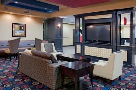 Holiday Inn Express Hotel & Suites Huntsville Texas - Photo3
