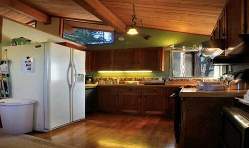 Pinecove at Idyllwild by Quiet Creek Vacation Rentals - Photo4