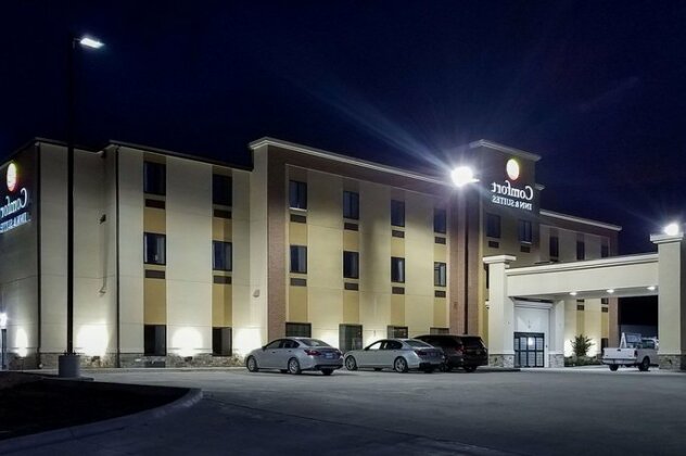Comfort Inn & Suites - Independence - Photo2