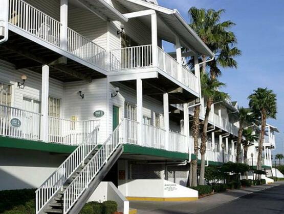 Holiday Inn Hotel & Suites Clearwater Beach South Harbourside - Photo4