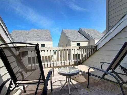 Indian Shores Townhomes by Belloise Realty - Photo2
