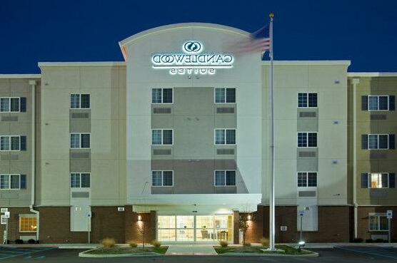 Candlewood Suites Indianapolis East - Photo2
