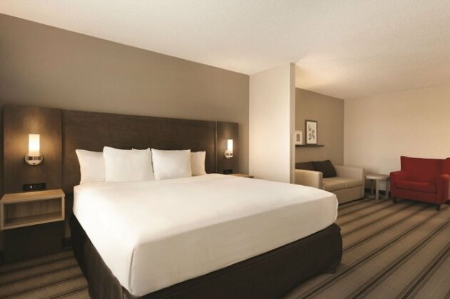Country Inn & Suites by Radisson Indianapolis Airport South IN - Photo5