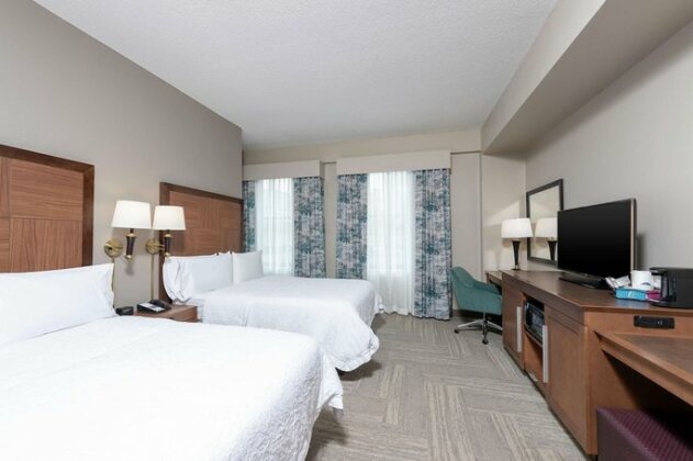 Hampton Inn Indianapolis Downtown Across from Circle Centre - Photo5