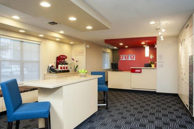 TownePlace Suites by Marriott Indianapolis - Keystone - Photo3