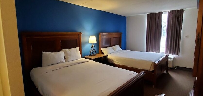 Travelodge by Wyndham Indianapolis South - Photo2