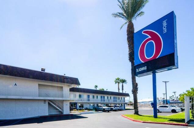 Motel 6 Indio - Palm Springs Area - Photo2