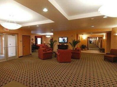 Holiday Inn Express Hotel & Suites Iron Mountain - Photo4