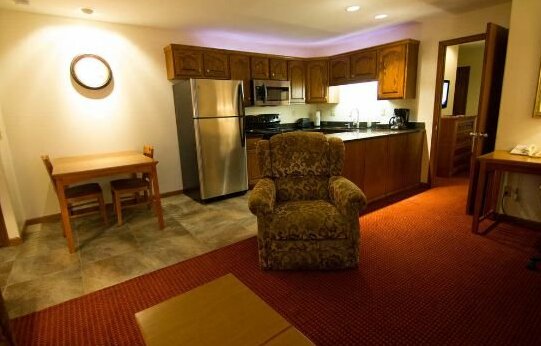 Shepherd Mountain Inn & Suites - Photo4