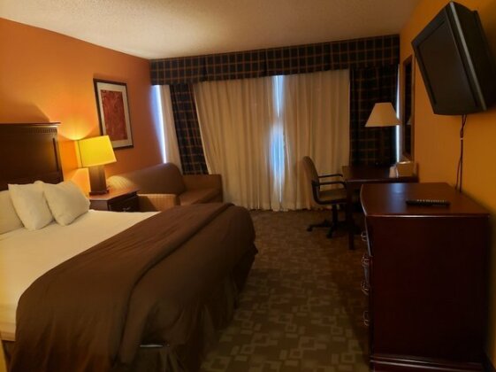 DFW Airport Hotel & Conference Center - Photo2