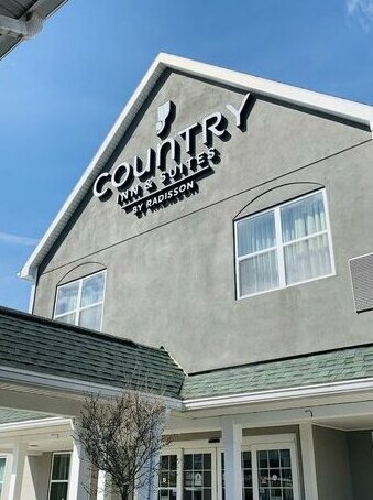 Country Inn & Suites by Radisson Ithaca NY