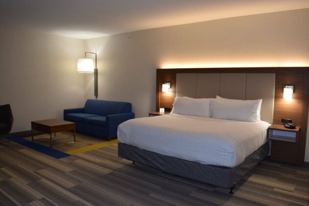Holiday Inn Express & Suites - Ithaca - Photo4