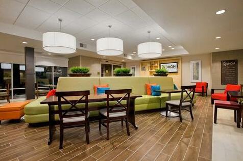 Home2 Suites by Hilton Jacksonville - Photo4