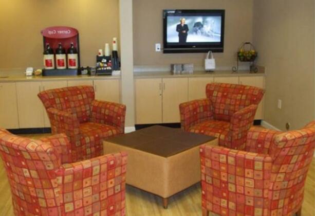 TownePlace Suites by Marriott Jacksonville - Photo4
