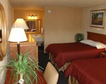 Homeplace Inn and Suites