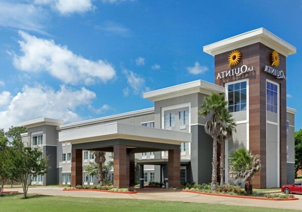 La Quinta Inn & Suites Jacksonville - Photo2