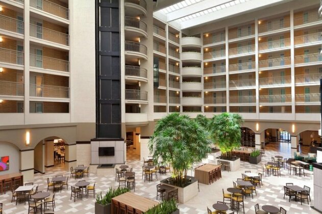 Embassy Suites by Hilton Jacksonville Baymeadows - Photo5