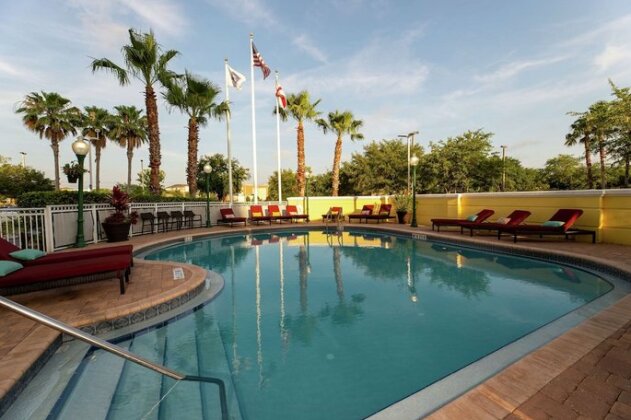 Hampton Inn & Suites Jacksonville Deerwood Park - Photo2