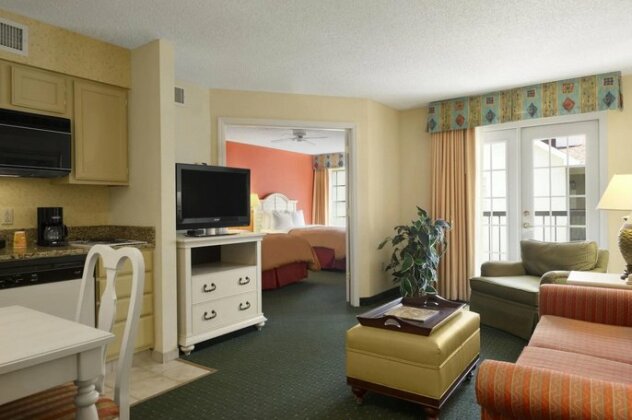 Hawthorn Suites by Wyndham Jacksonville - Photo2