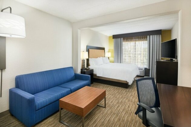 Holiday Inn Express & Suites Jacksonville South East - Medical Center Area - Photo4
