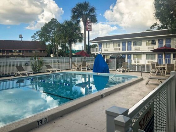 Motel 6 Jacksonville - Orange Park - Photo4