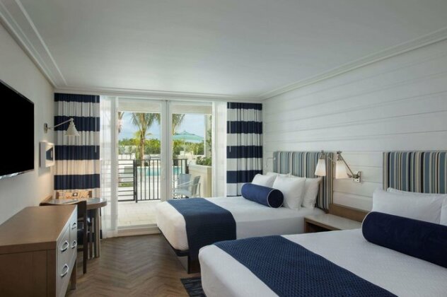 Hutchinson Shores Resort & Spa - Photo5