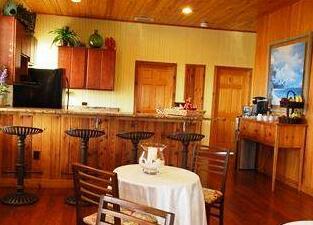 Jensen Beach Inn - Photo2