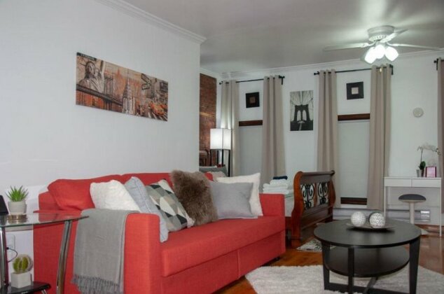 Cozy Private Studio Apartment 14 min away from Manhattan sleeps 4 2 Beds - Photo2