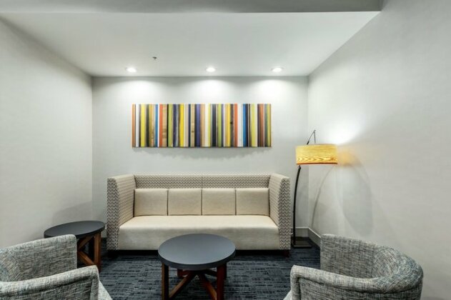 Holiday Inn Express & Suites Jersey City North - Hoboken - Photo4