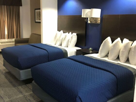 Executive Inn and Suites Joaquin - Photo3