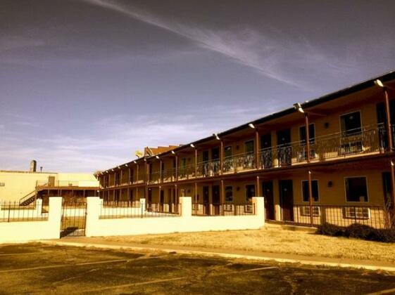 Sunrise Inn Joplin - Photo2