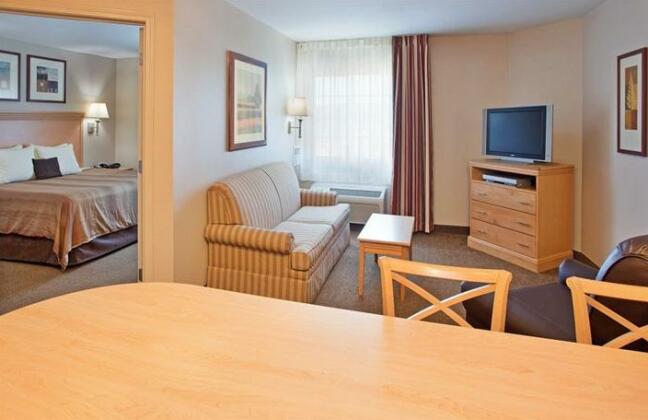Candlewood Suites Junction City - Ft Riley - Photo2