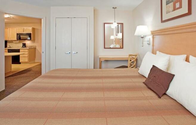 Candlewood Suites Junction City - Ft Riley - Photo4