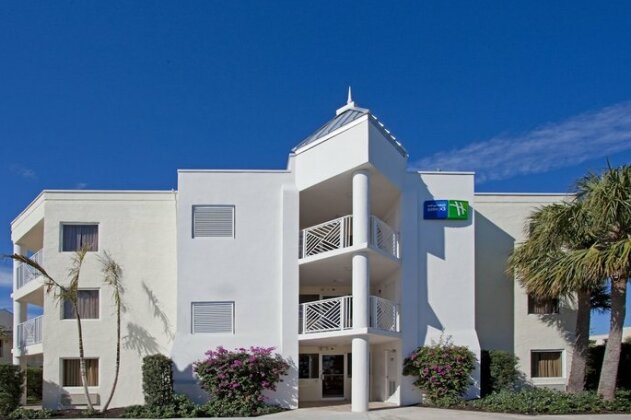 Holiday Inn Express North Palm Beach-Oceanview - Photo2