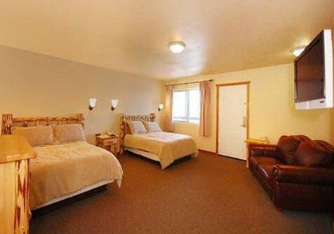 Econo Lodge Inn & Suites Kalispell - Photo4