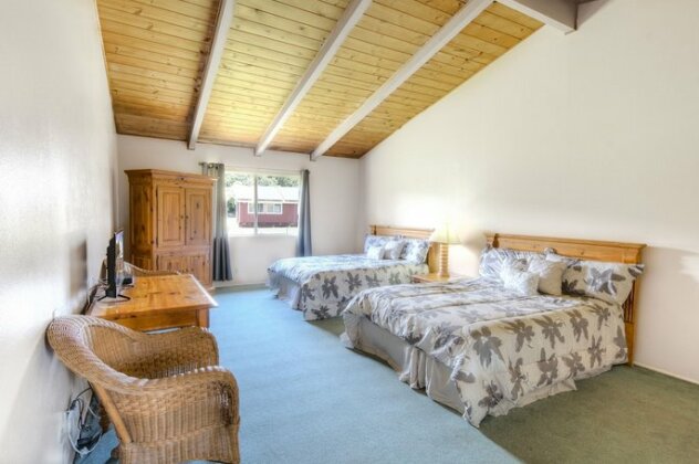 Waimea Country Lodge - Photo2